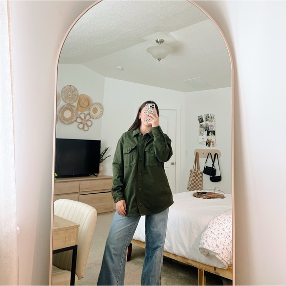 Good American Fleece Shirt Jacket - Picture 3 of 11